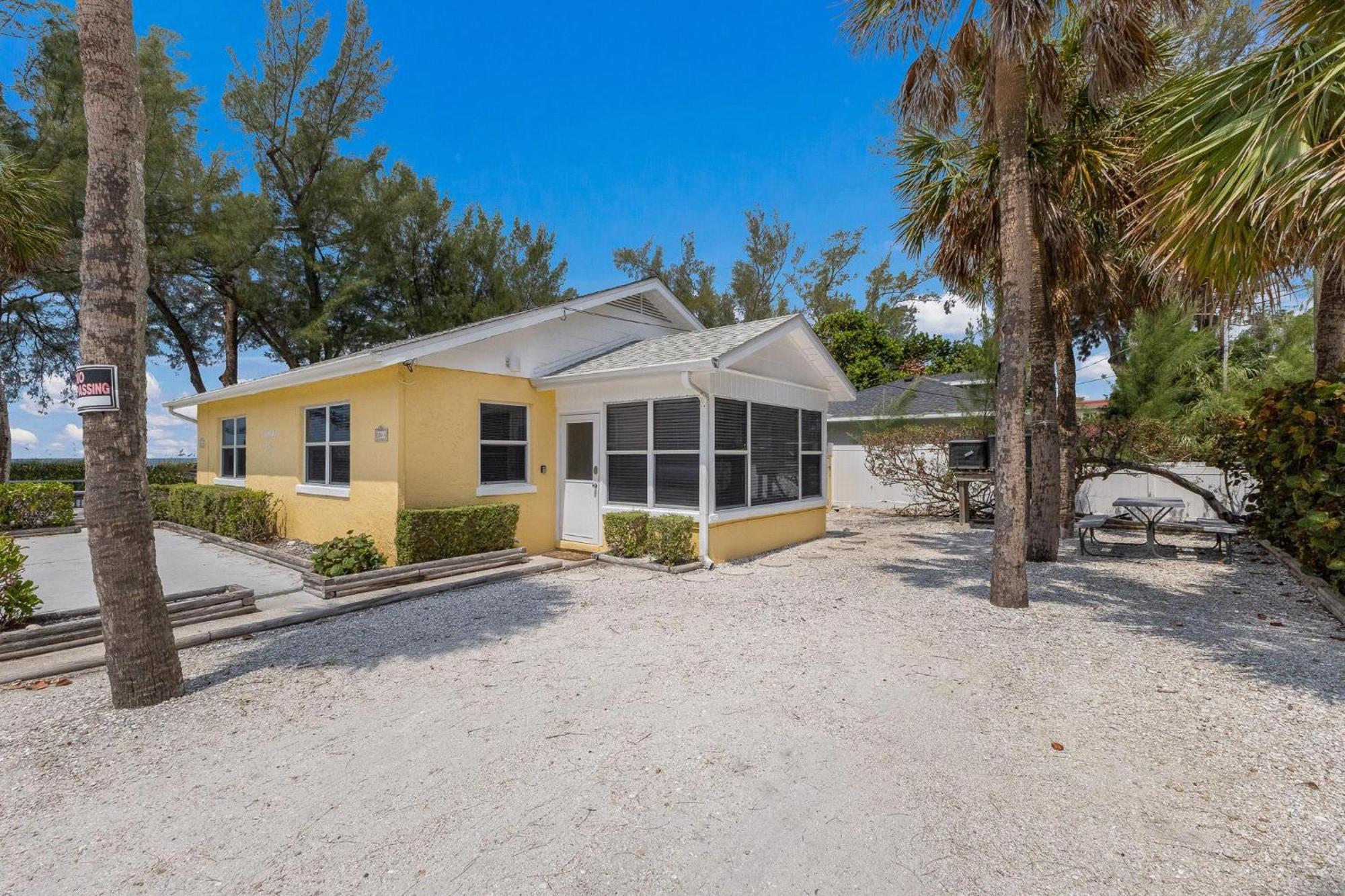 Whispering Waves East Villa Holmes Beach Luaran gambar