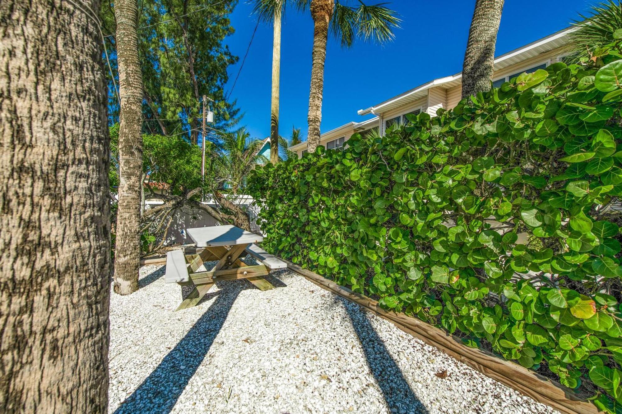 Whispering Waves East Villa Holmes Beach Luaran gambar